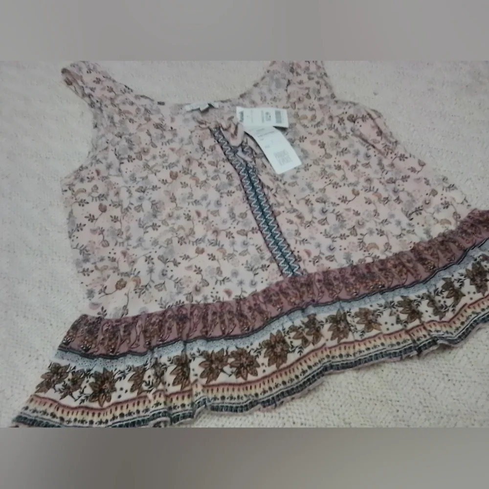 NWT Patrons of Peace Pink Baby Doll Style Tank - Picture 2 of 3